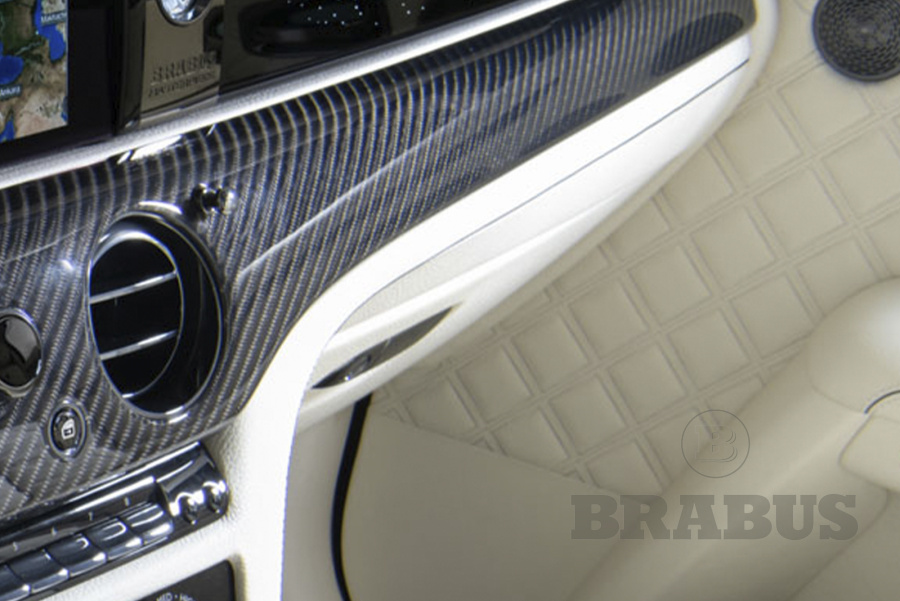 Кожаная подложка приборной панели