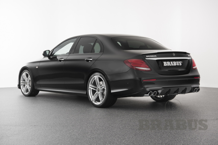 Галерея Mercedes-Benz E-Class (W 213) E 180 - AMG E 43 | AMG LINE