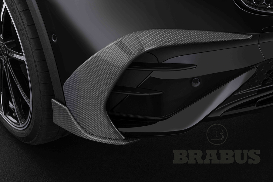 Карбоновая накладка на передний бампер (глянцевая)