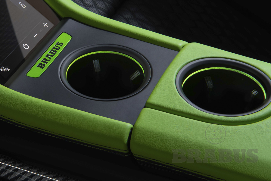 Отделка интерьера глянец