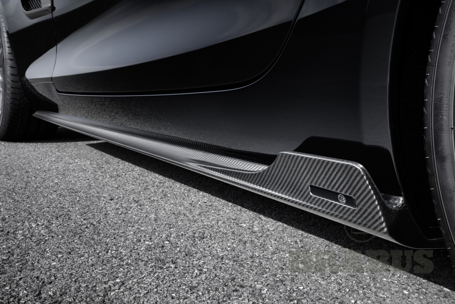 Боковые накладки. Карбон (глянцевый)