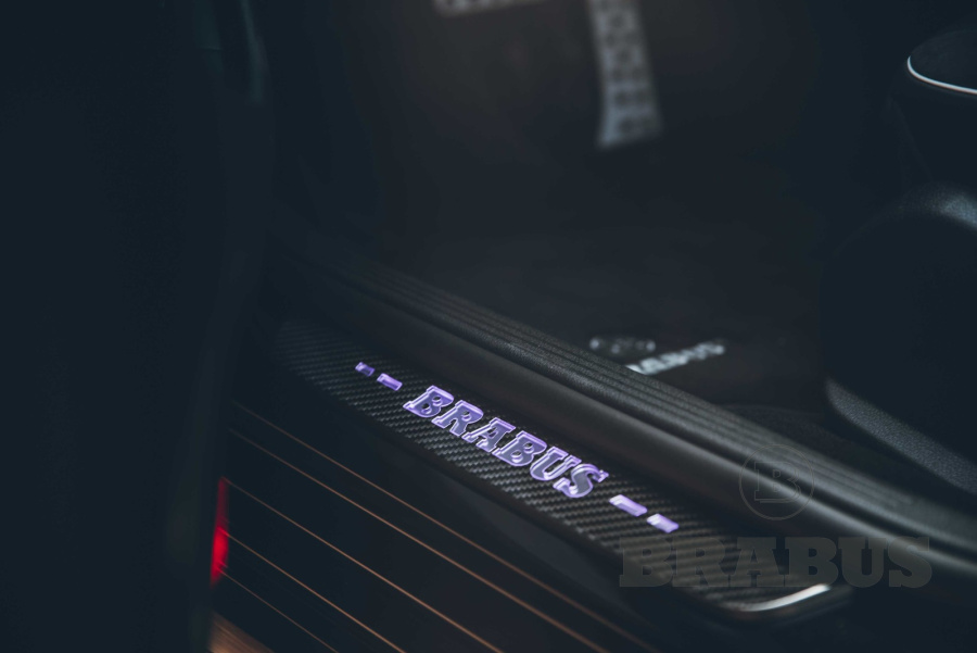 Накладки на внутренние пороги. Карбон