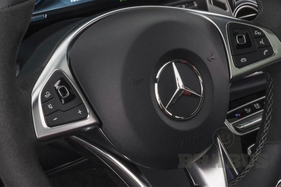 Задняя часть рулевого колеса в коже