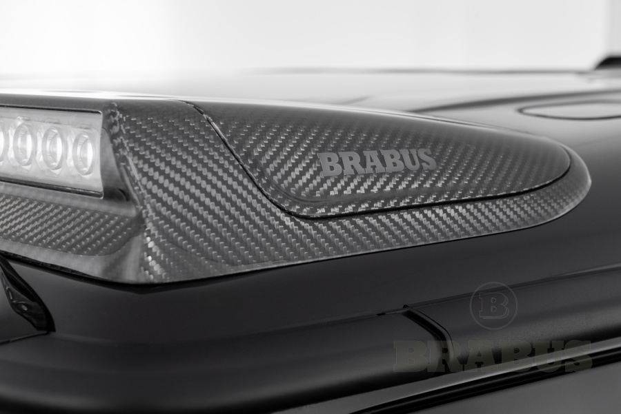 Карбоновая накладка на крышу со светодиодными фонарями глянцевая