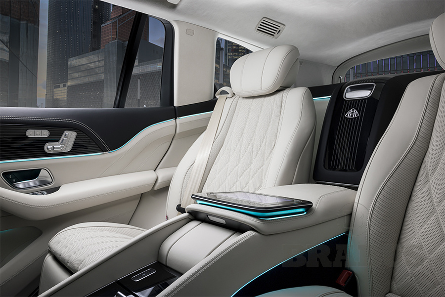 GLS Maybach белый салон