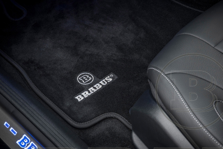 Комплект велюровых ковриков