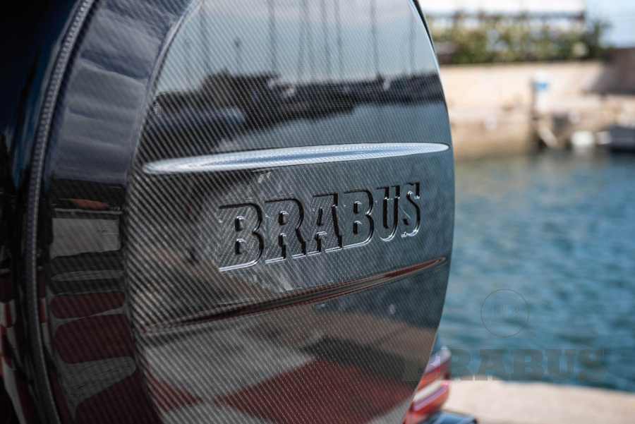 Кожух запасного колеса. Карбон (глянцевый)