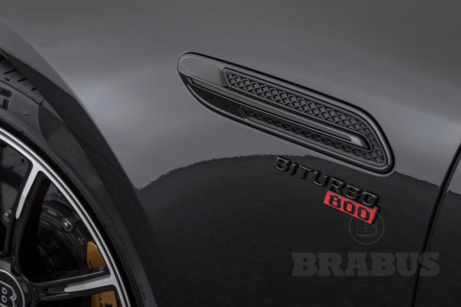 Галерея Mercedes AMG GT 63 (X 290)