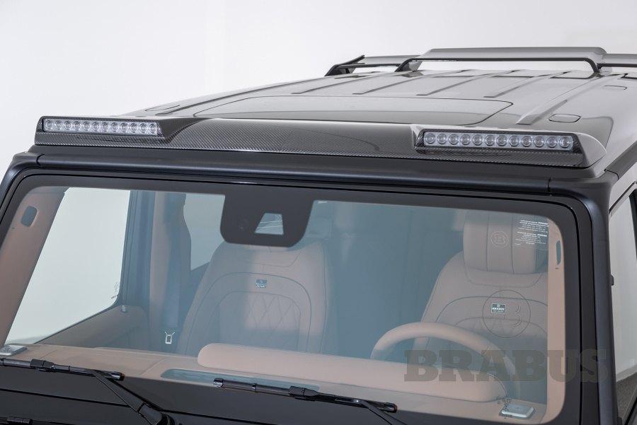 Накладка на крышу с LED фарами. Карбон (глянцевый)