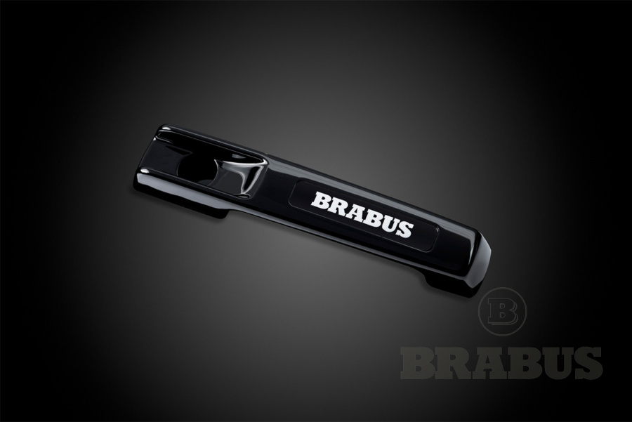 Дверные ручки с логотипом BRABUS