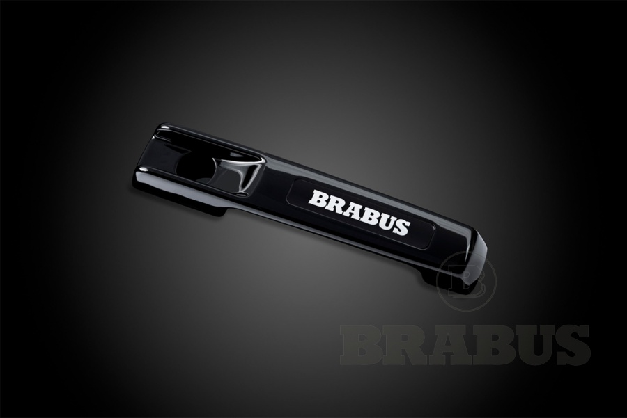 Дверные ручки с логотипом BRABUS