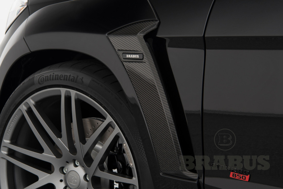 Воздуховоды в передние крылья. Карбон (матовый)