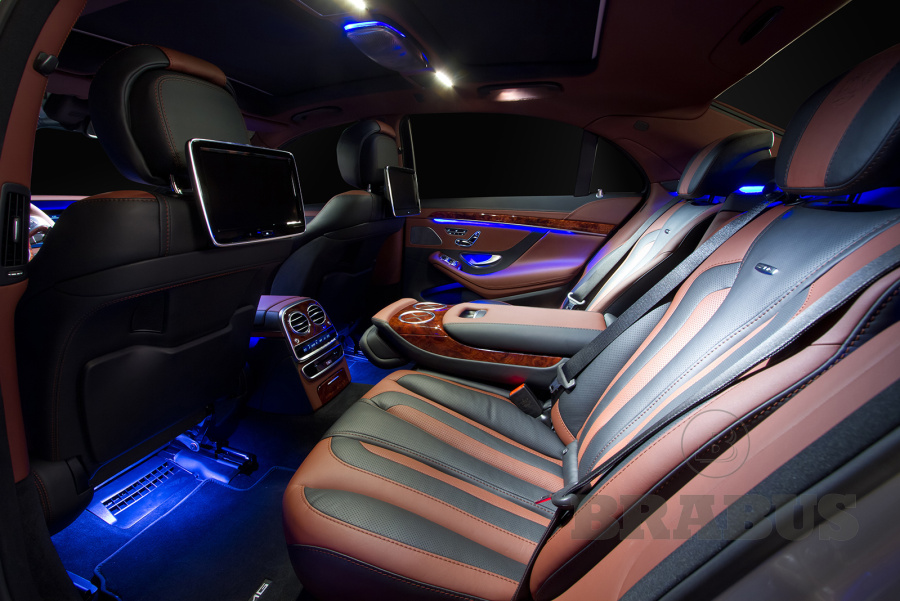 S 63 - Кожаный салон