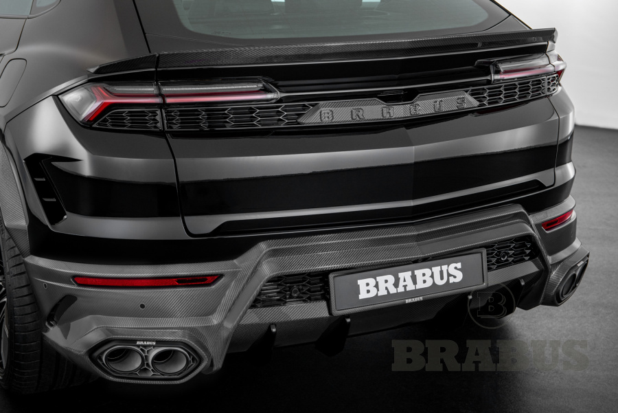 Декоративная накладка на заднюю дверь карбон матовый