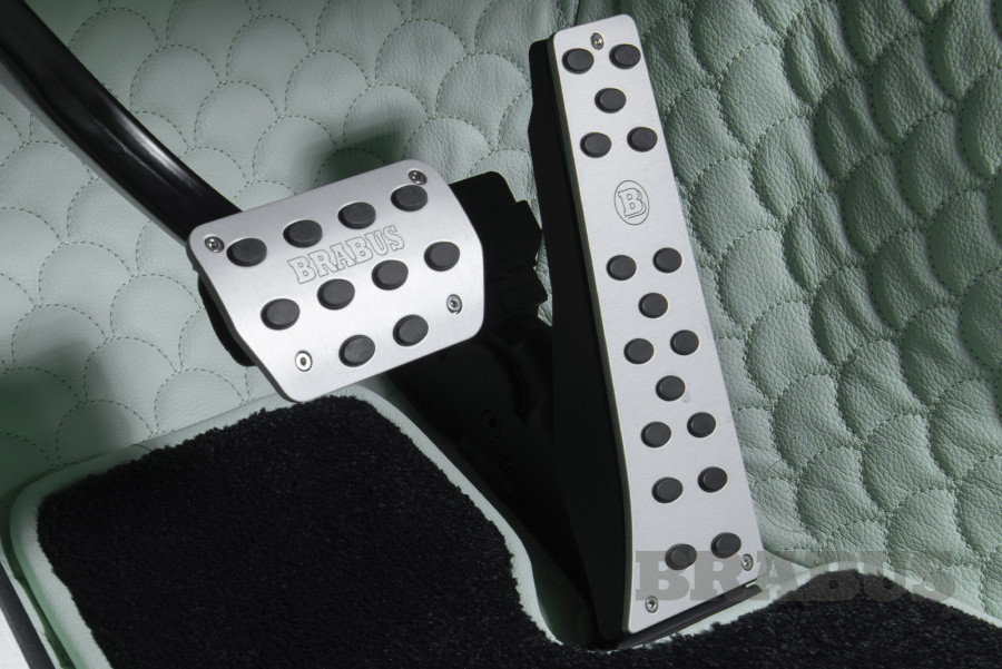 Алюминиевые накладки на педали