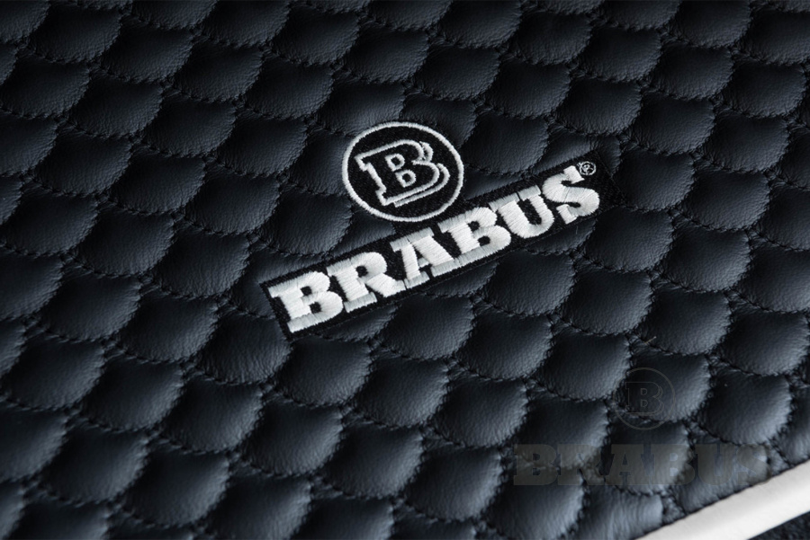 Кожаный ковер в багажник, стеганый