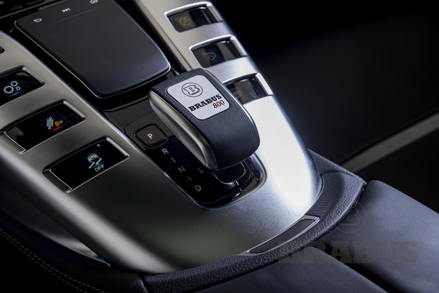 Галерея Mercedes AMG GT 63 (X 290)