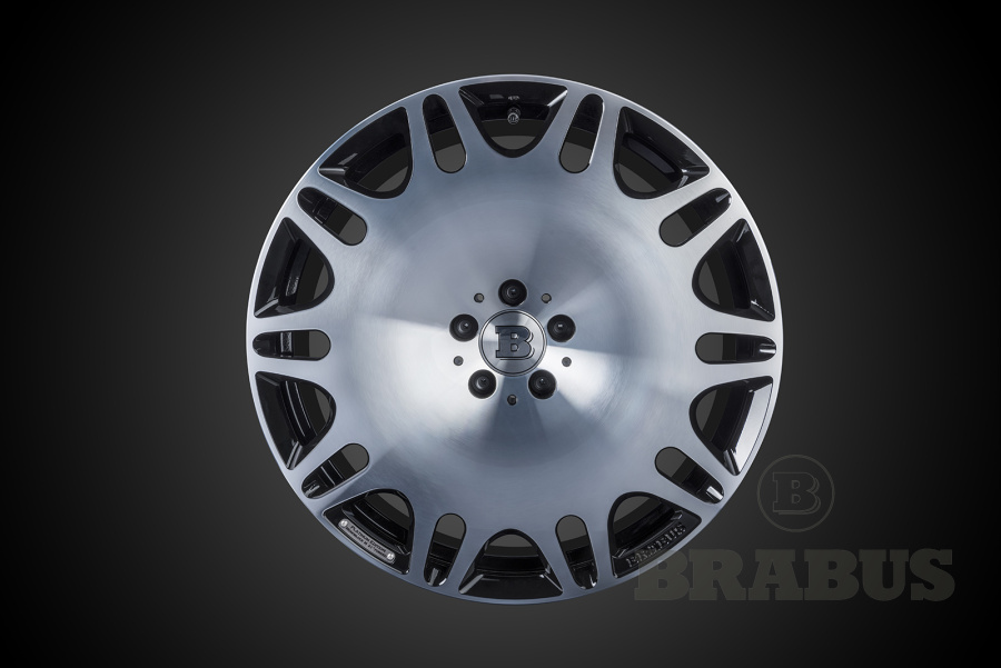 Monoblock M "Platinum Edition" 23''