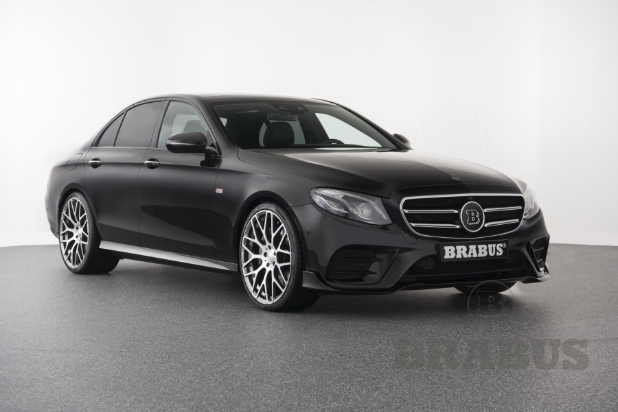 Галерея Mercedes-Benz E-Class (W 213) E 180 - AMG E 43 | AMG LINE