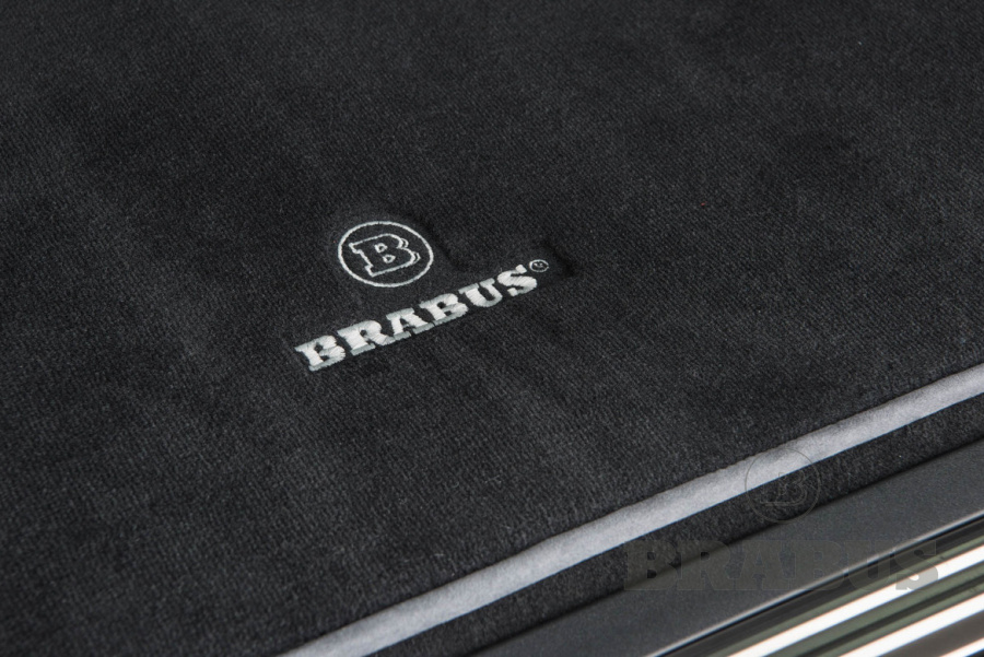 Велюровый ковер в багажник