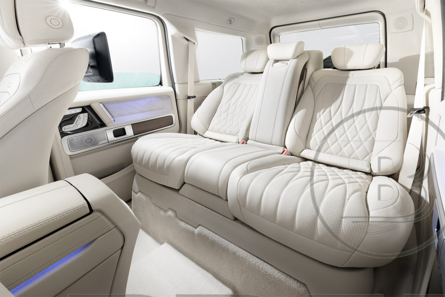 Комфортный задний диван Mercedes-Benz S222