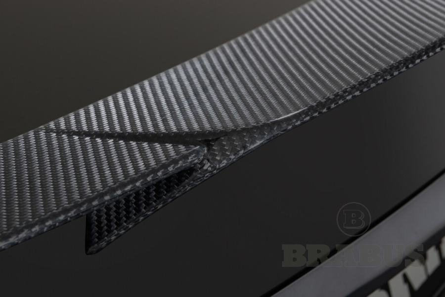 Спойлер на крышку багажника. Карбон (глянцевый)