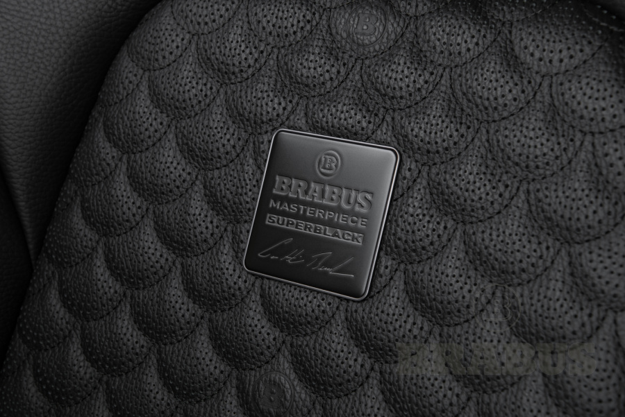 Фирменный интерьер BRABUS Signature