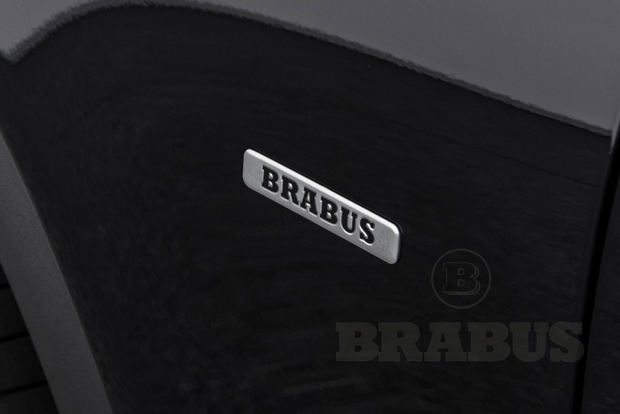 Боковые логотипы BRABUS