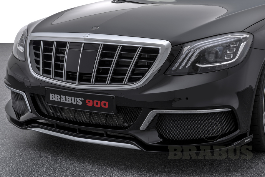 Набор хромированных деталей для переднего бампера