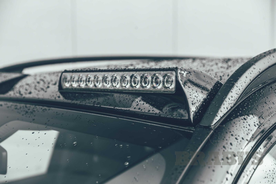 Накладка на крышу с LED фарами