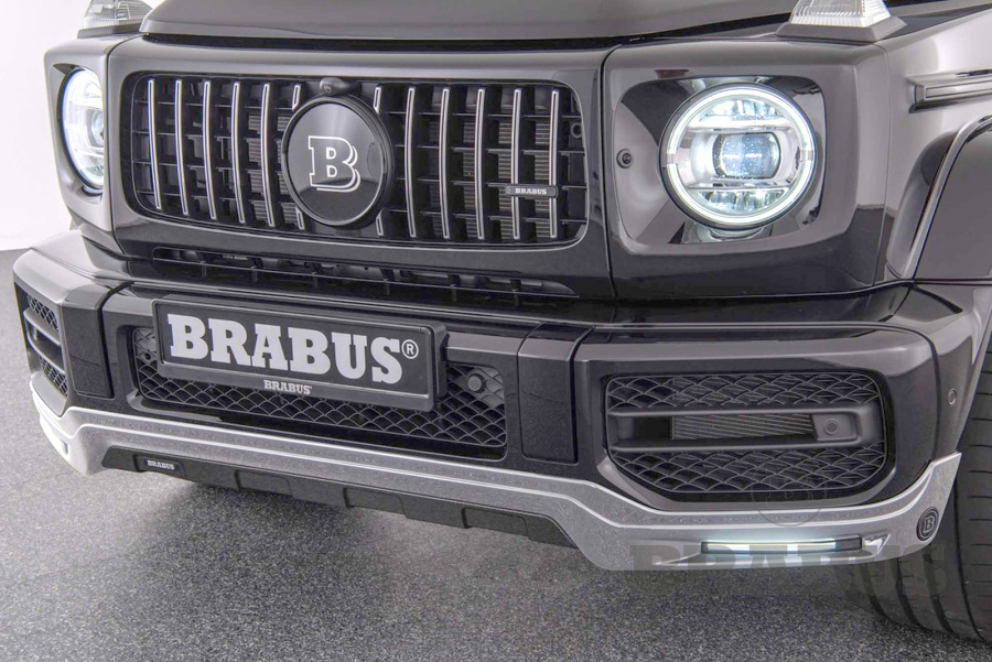 Накладка на передний бампер