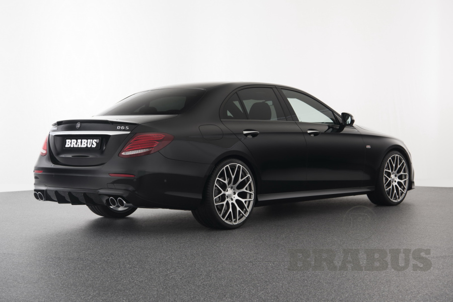 Галерея Mercedes-Benz E-Class (W 213) E 180 - AMG E 43 | AMG LINE