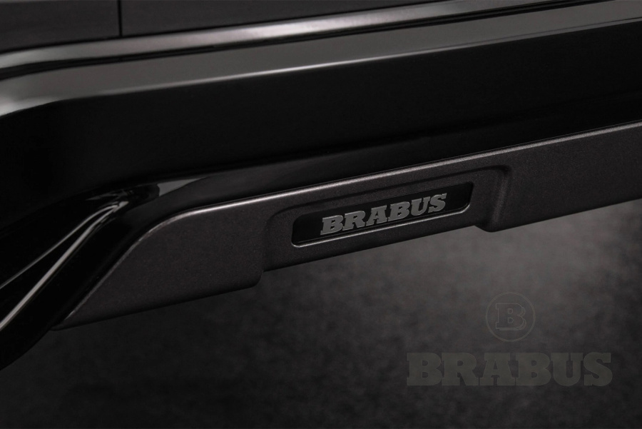 Накладка переднего бампера