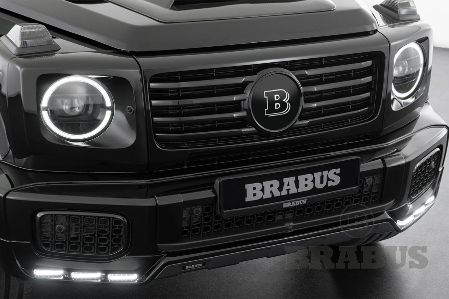 Накладка переднего бампера