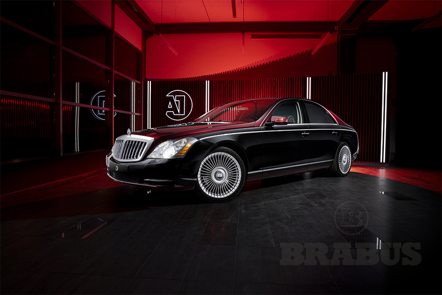 S 57 Maybach Красный салон