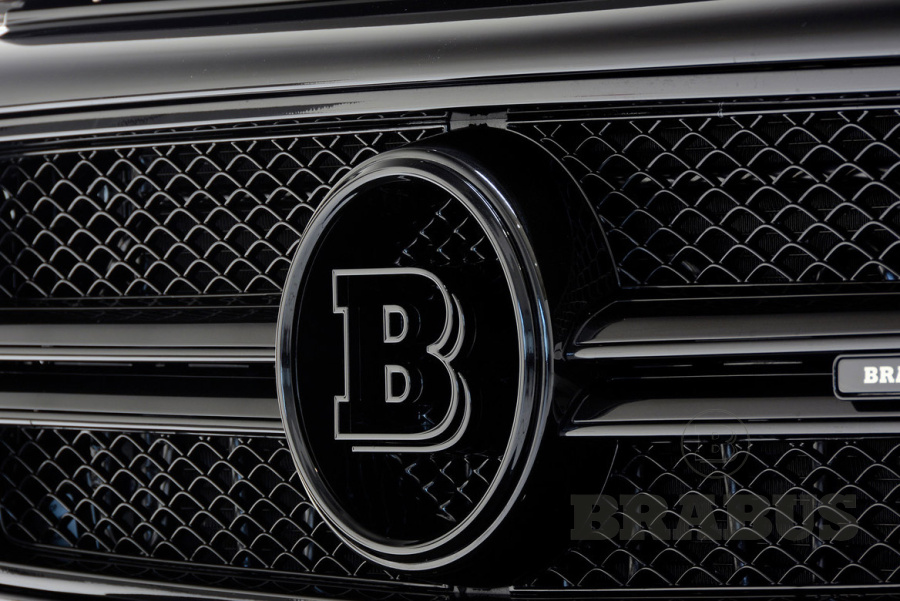 Сдвоенная буква "B" вместо звезды Mercedes