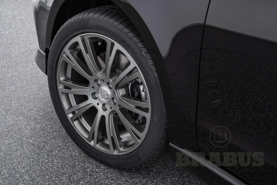 Monoblock R "Liquid Titanium" 19''