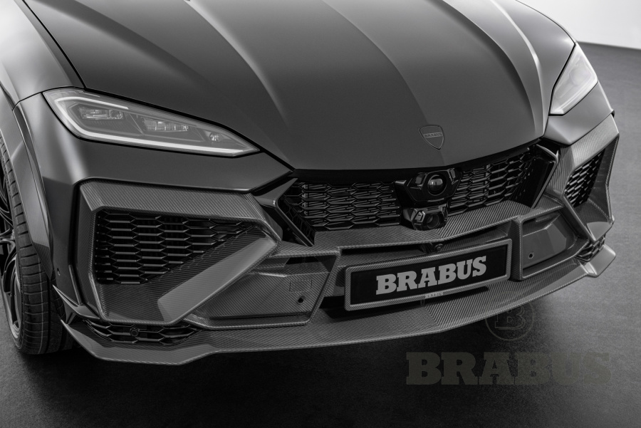 Накладка переднего бампера карбон глянцевый