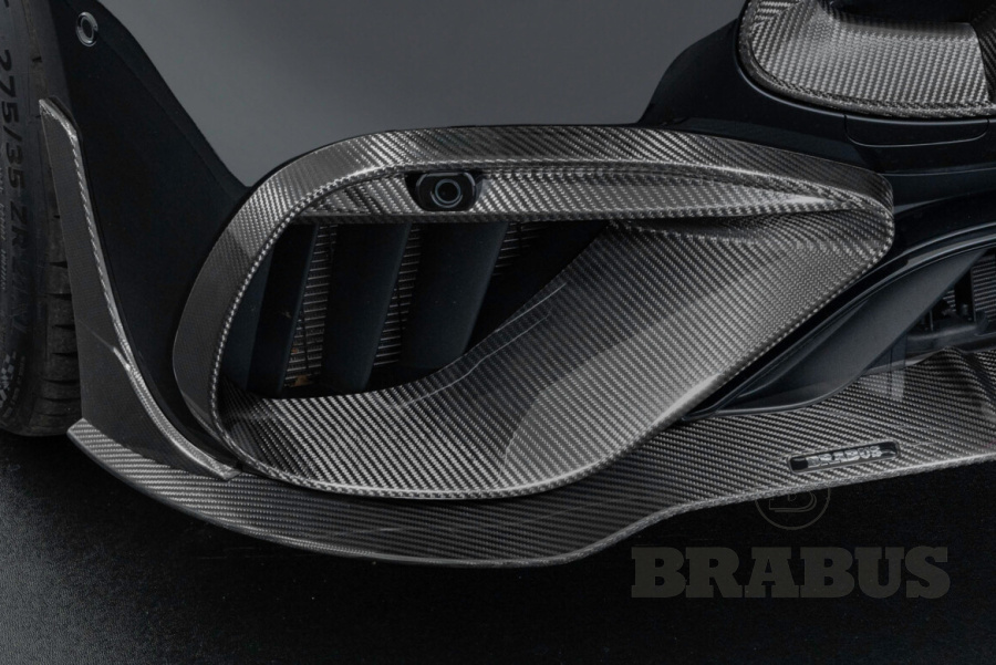 Вставки в передний бампер. Карбон (глянцевый)