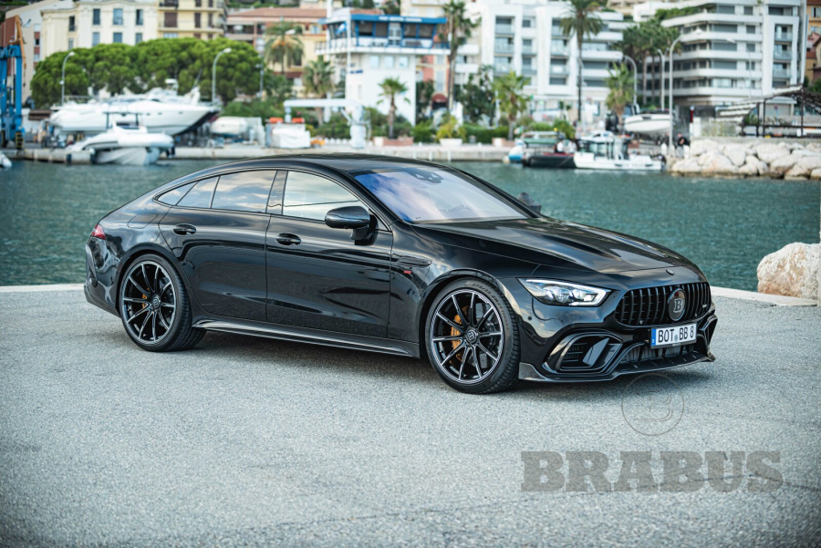 Галерея Mercedes AMG GT 63 (X 290)