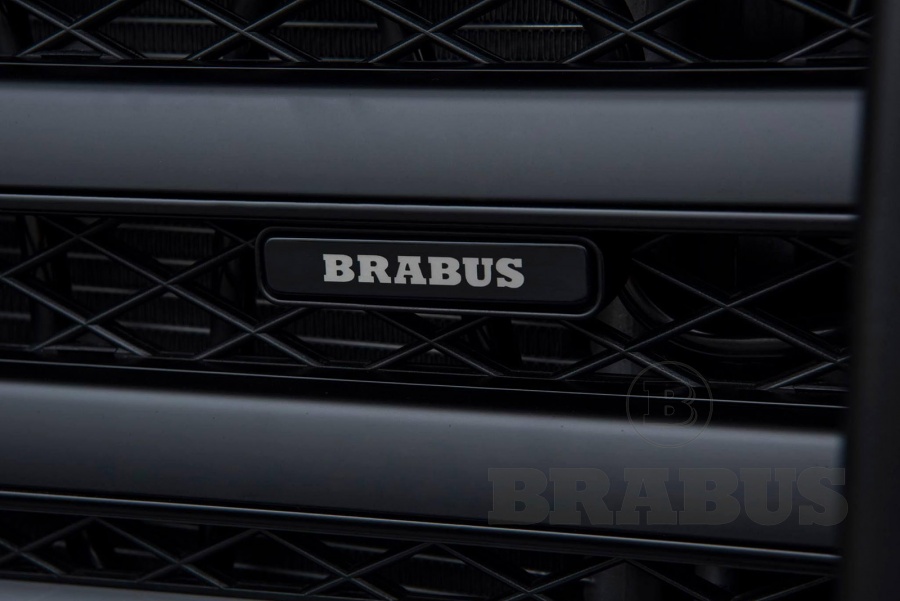 Логотип BRABUS на решетку радиатора с подсветкой
