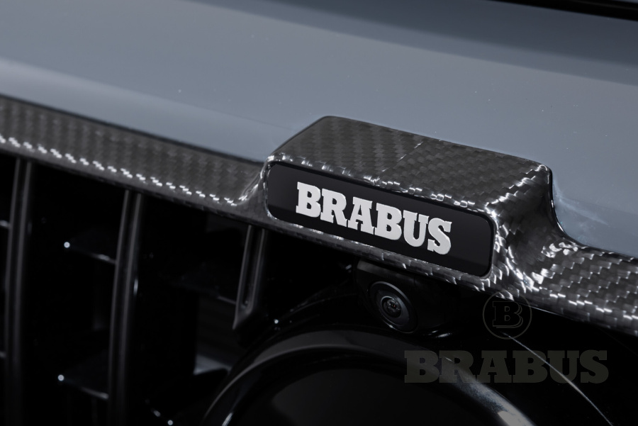 Рамка решетки радиатора карбон глянцевый