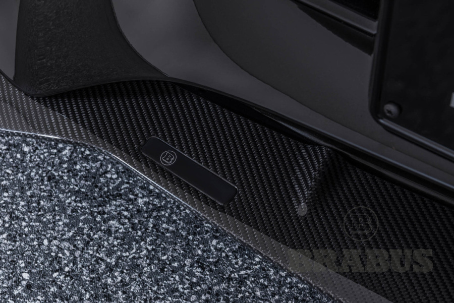 Спойлер на передний бампер. Карбон (глянцевый)