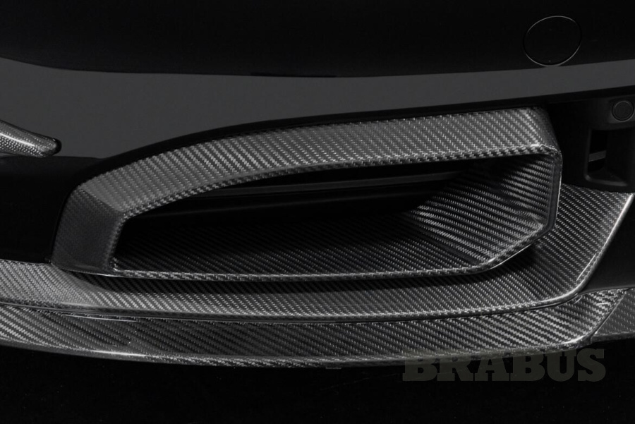 Вставки в передний бампер. Карбон (глянцевый)