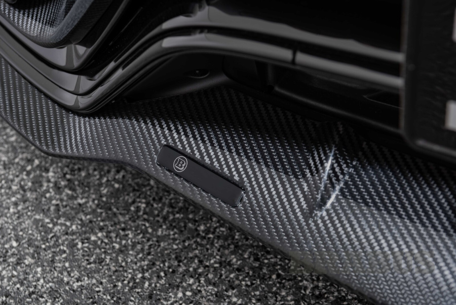 Спойлер переднего бампера. Карбон (глянцевый)