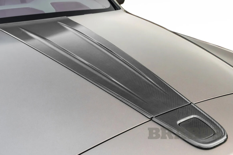 Карбоновая накладка на капот Поколение II матовая