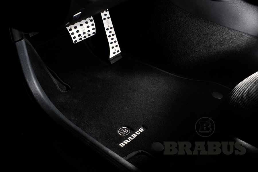 Комплект велюровых ковриков