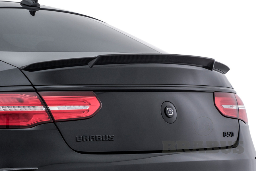 Задний спойлер на крышку багажника. Карбон (глянцевый)