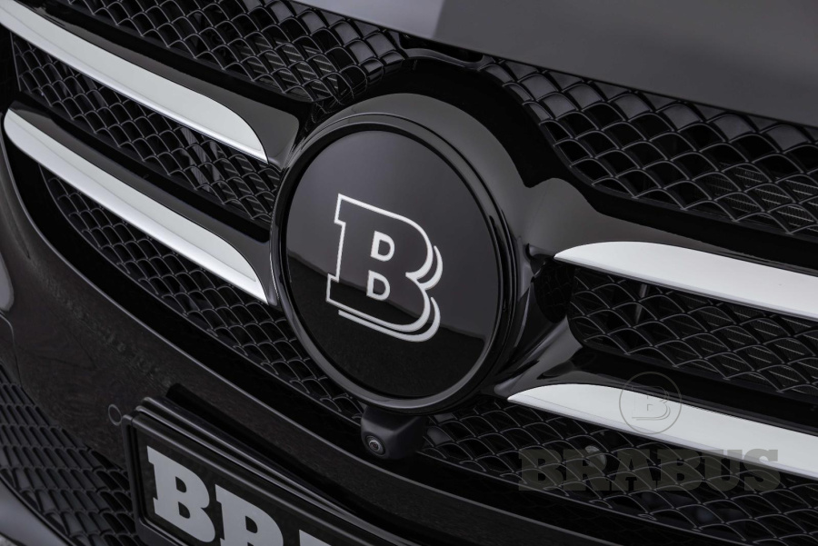 Эмблема BRABUS в решетку радиатора